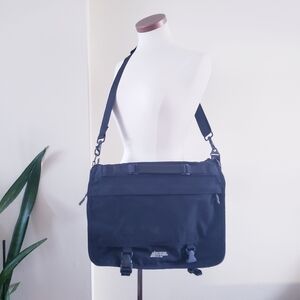 Vintage MEC Carry All Messenger Bag - Black O/S (Mid Late 90's) EUC